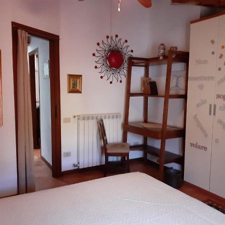 Вилла Casa Di Nonno Gio Веккьяно Экстерьер фото