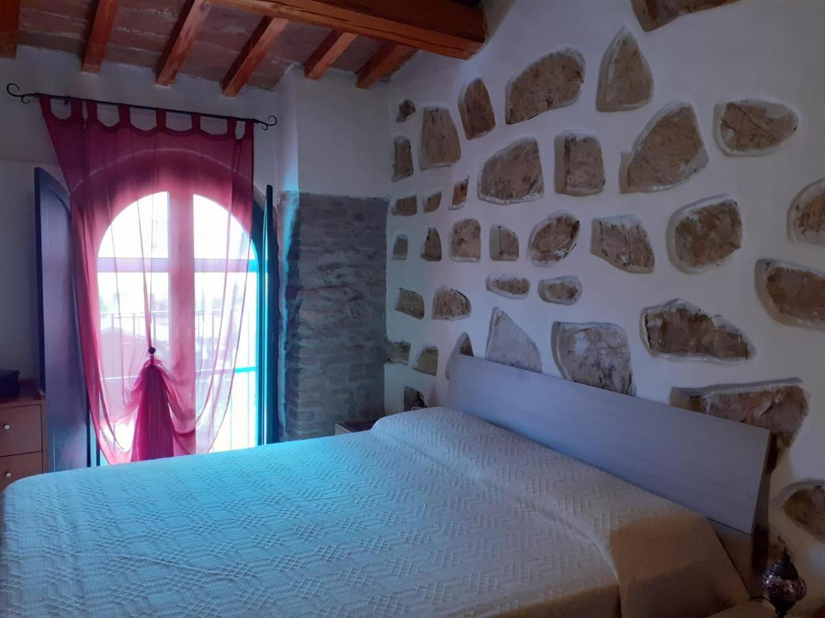 Вилла Casa Di Nonno Gio Веккьяно Экстерьер фото