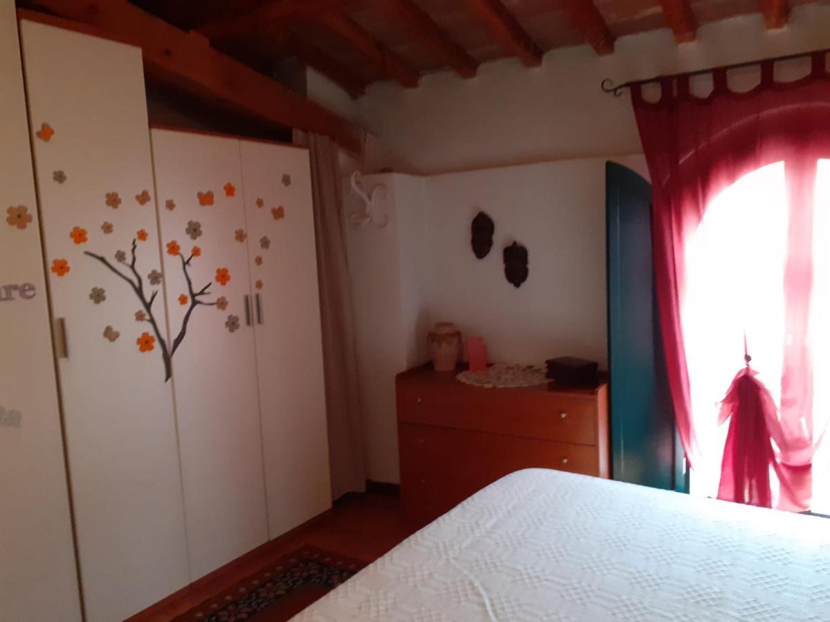 Вилла Casa Di Nonno Gio Веккьяно Экстерьер фото