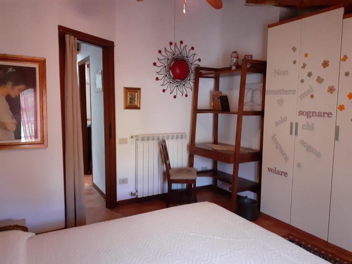 Вилла Casa Di Nonno Gio Веккьяно Экстерьер фото
