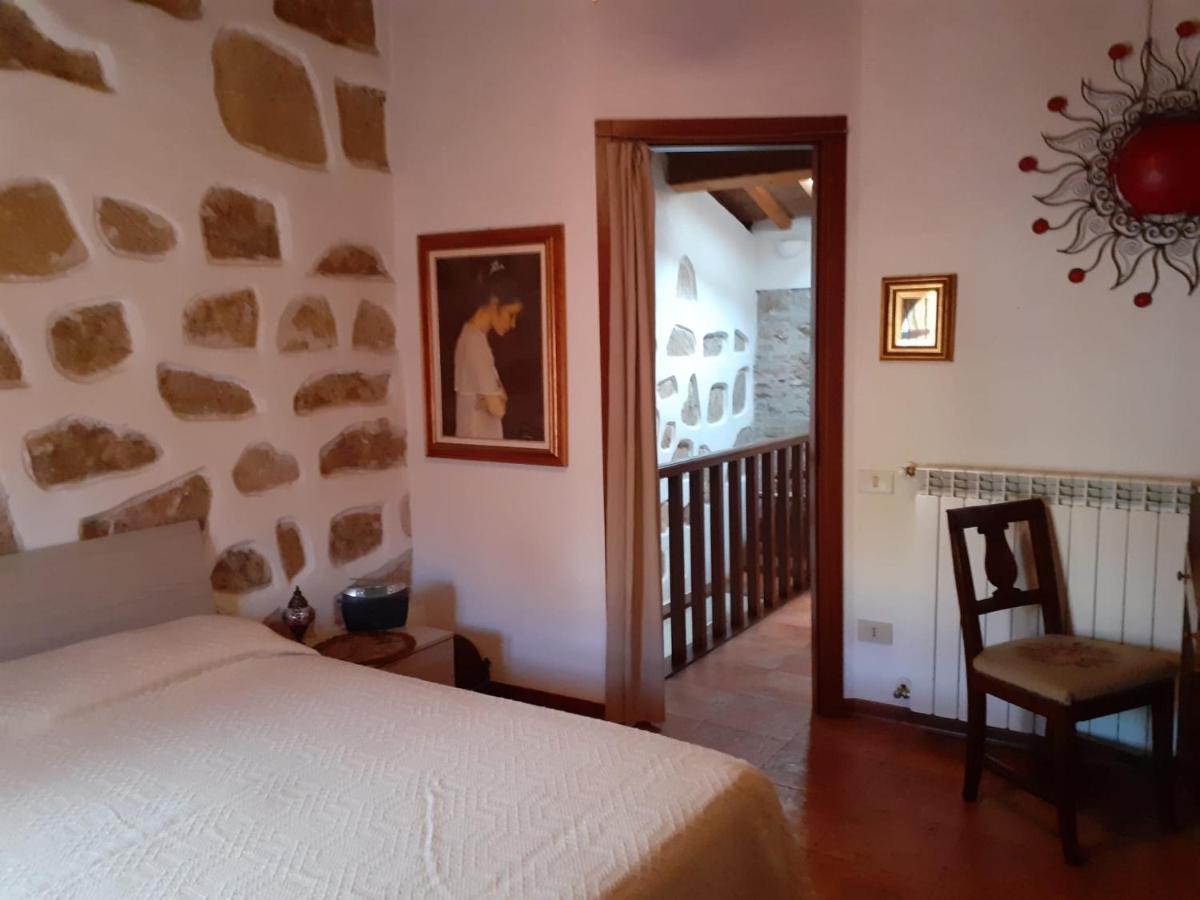 Вилла Casa Di Nonno Gio Веккьяно Экстерьер фото